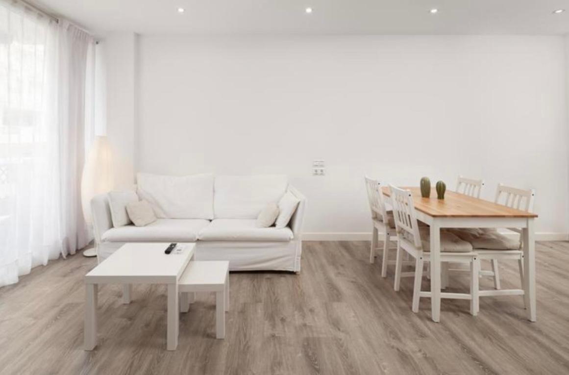 Apartamento Riosol 内尔哈 外观 照片